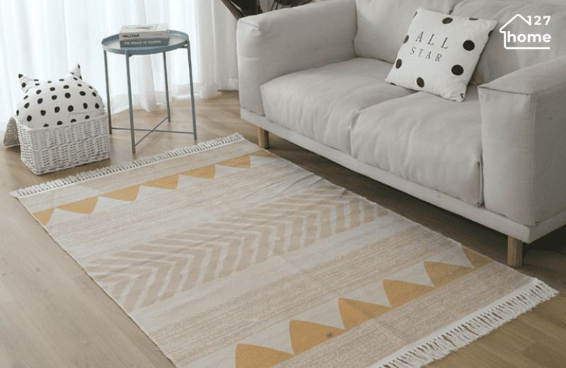 Thảm cotton là sự lựa chọn phổ biến bởi tính mỏng, nhẹ và mềm mại