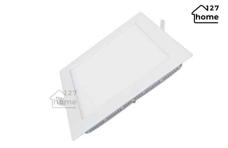 Nếu đèn quá lớn so với diện tích lắp đặt sẽ gây lãng phí ánh sáng, trong khi đèn quá nhỏ lại khiến không gian thiếu sáng
