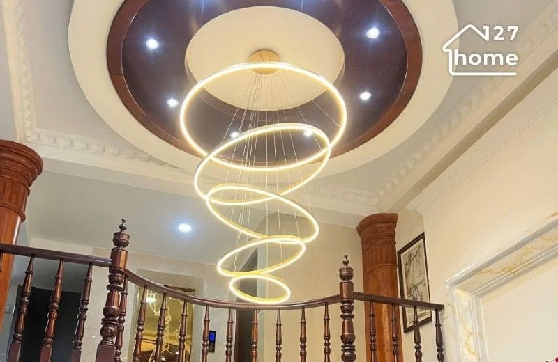 Đèn thả thông tầng phong cách hiện đại