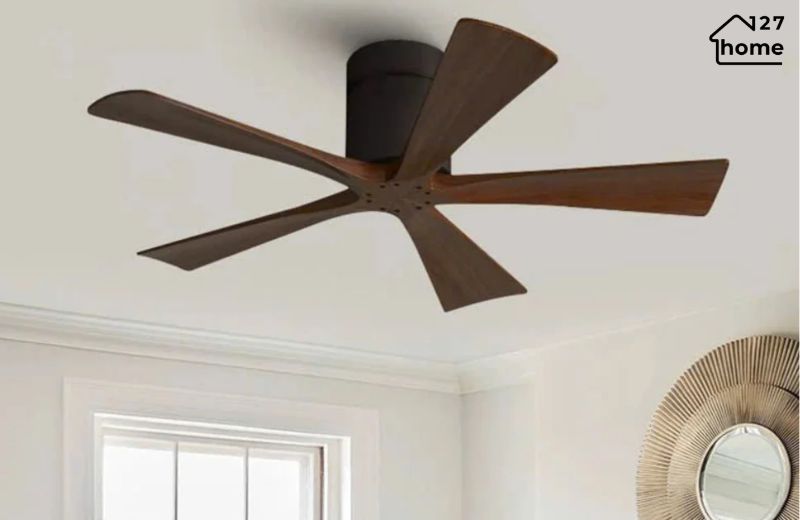 Quạt trần cánh gỗ 5 cánh – hiện đại, sang trọng và làm mát mạnh mẽ.