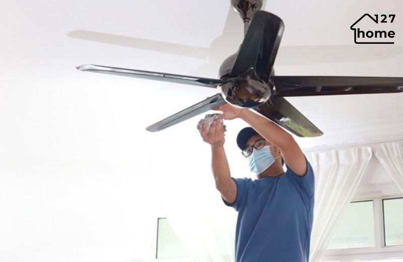 Vệ sinh và bảo quản quạt trần luôn như mới