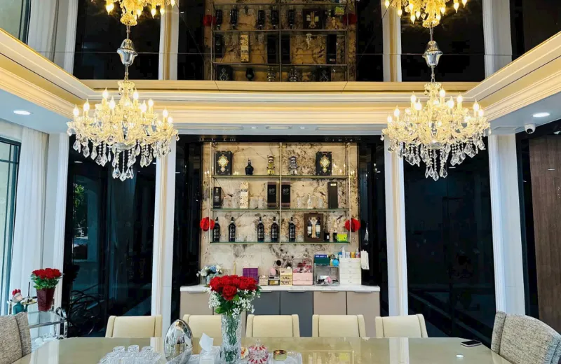 Đèn chùm dc0088 - thiết kế chùm nên pha lê cao cấp trang trí bàn ăn sang trọng đẳng cấp