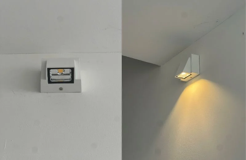 Đèn Tường VNT2220 5