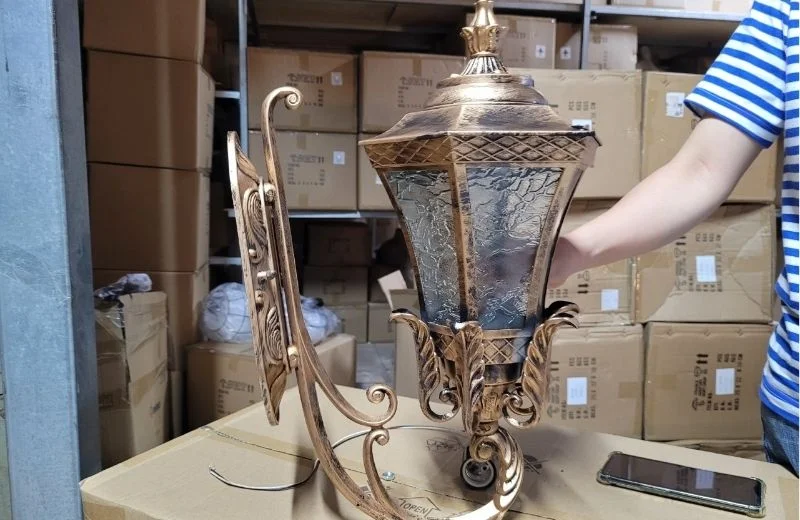 Đèn Tường VNT6698