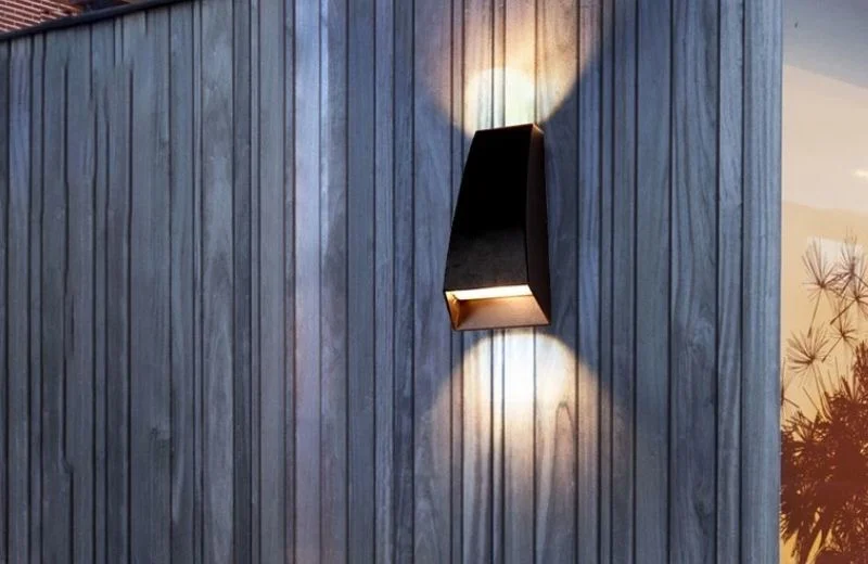 Đèn Hắt Tường VNT183 6