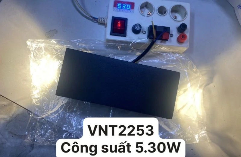 Đèn Tường VNT2253