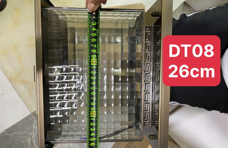 Ảnh cận Đèn Trụ DT08