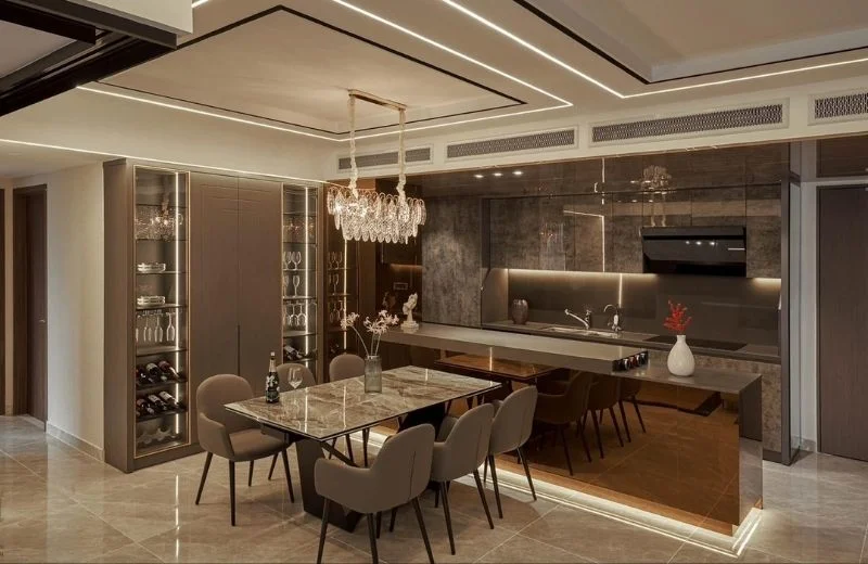 Đèn thả pha lê TPL8021N900 phù hợp nhiều không gian: bàn ăn, đảo bếp, quầy bar, khu vực tiếp khách nhỏ