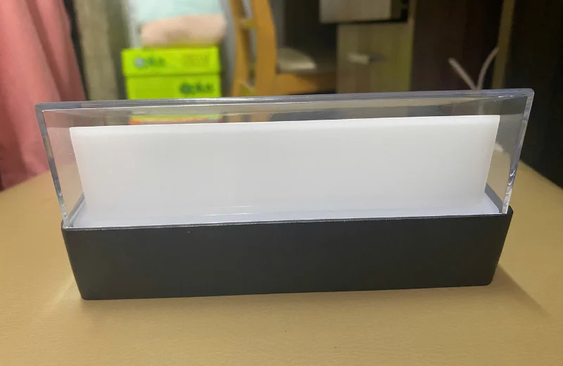 Đèn Tường Ngoài Trời VNT2281T1 nhỏ gọn hiện đại