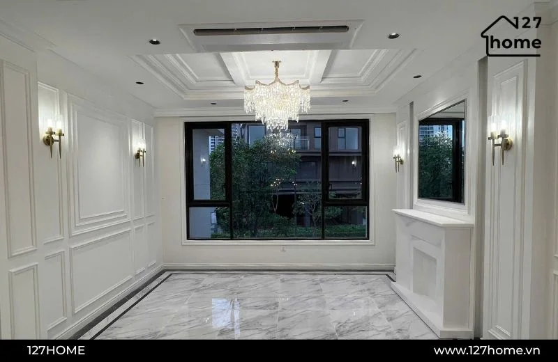 Đèn tường phối với đèn trần trang trí