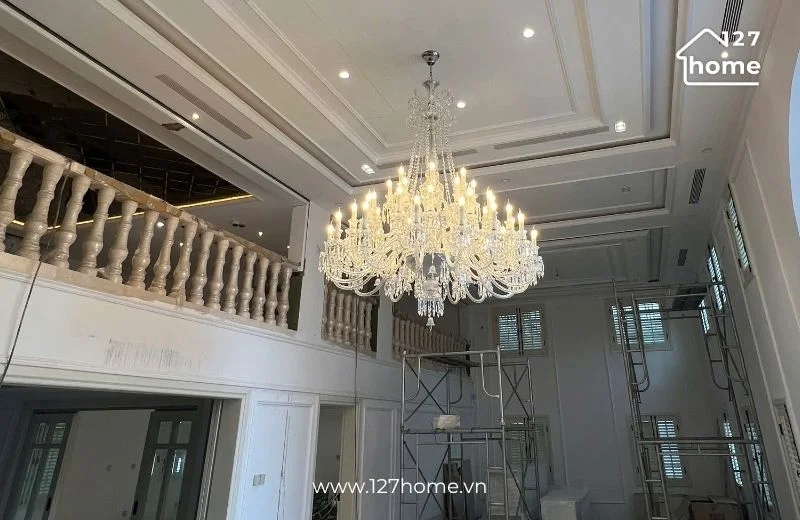 Đèn chùm DC9888T48 thiết kế thả thông tầng