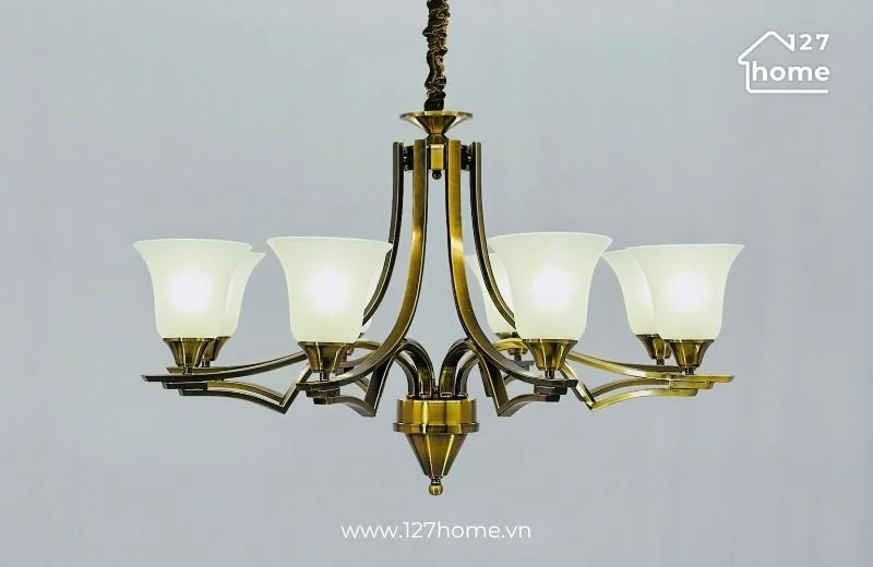 Đèn chùm thiết kế tân cổ điển