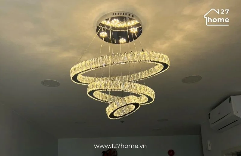 Mẫu đèn chùm LED thả vòng nhiều tầng