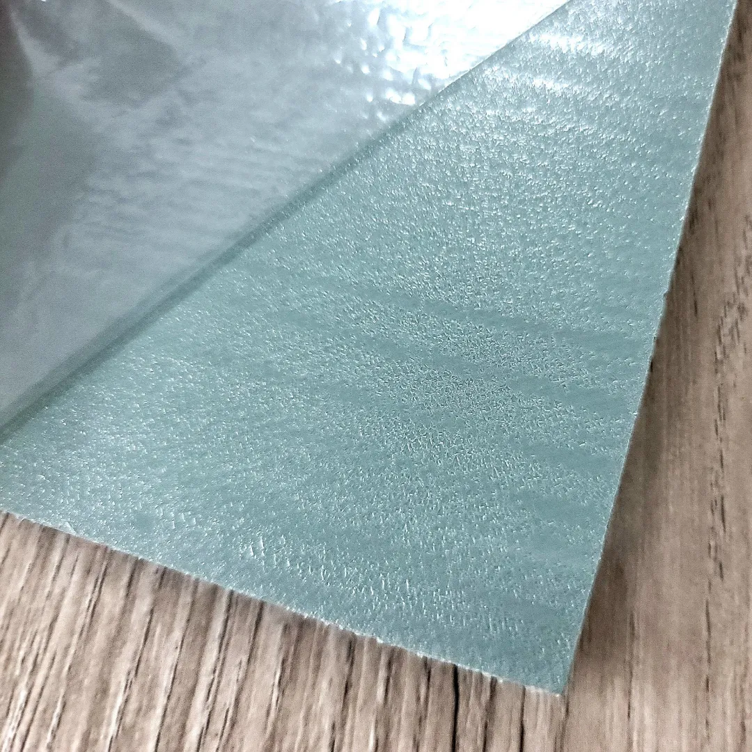 Ảnh thực tế đế sàn nhựa giả gỗ dán keo sẵn tại 127 Home