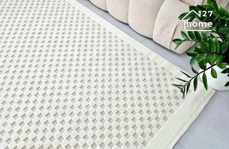 Thảm trải sàn tại 127 HOME với đa dạng màu sắc, hoạ tiết sang trọng, độc đáo
