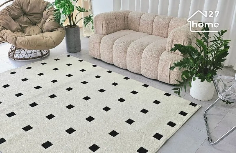 Thảm phòng khách dệt trượt nước Dotty với hoạ tiết chấm bi