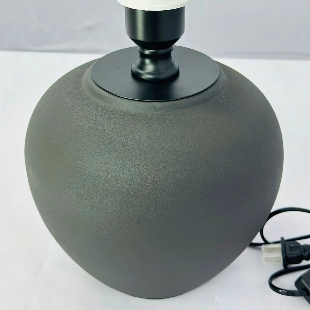 den-ban-db94-4 Đèn bàn DB94 4