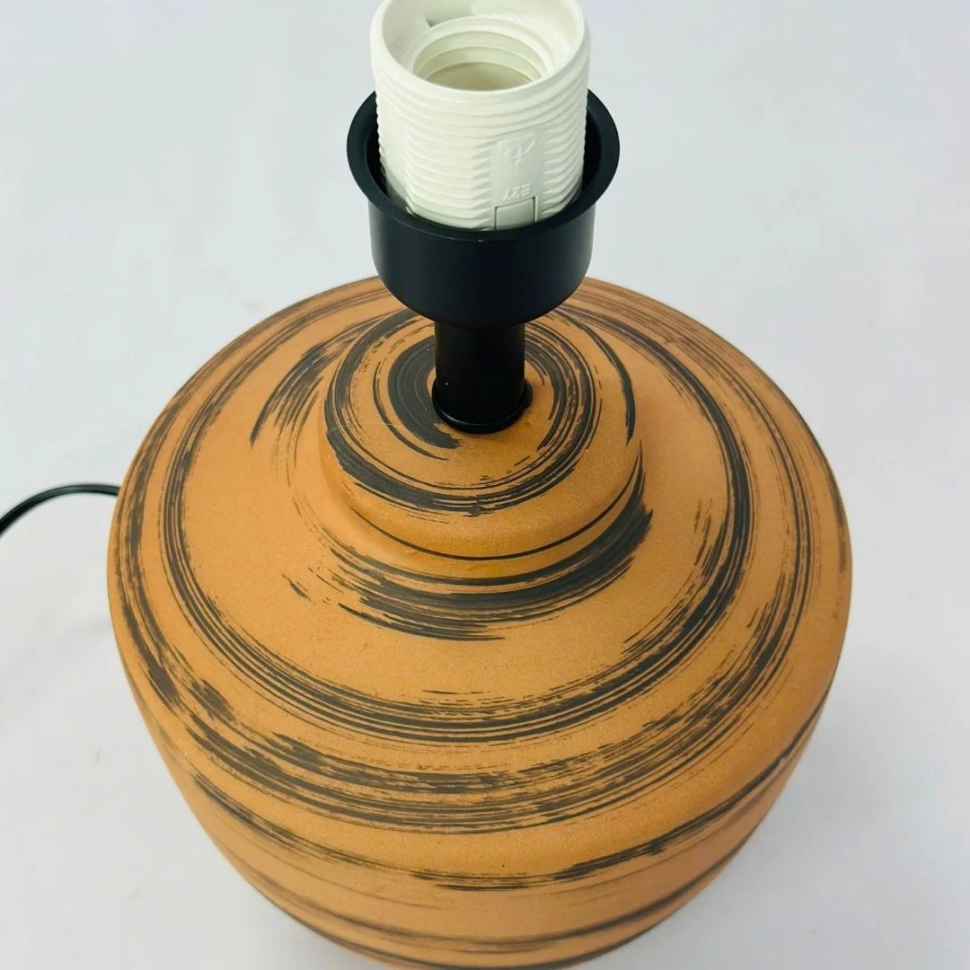 den-ban-db95-4 Đèn bàn DB95 4