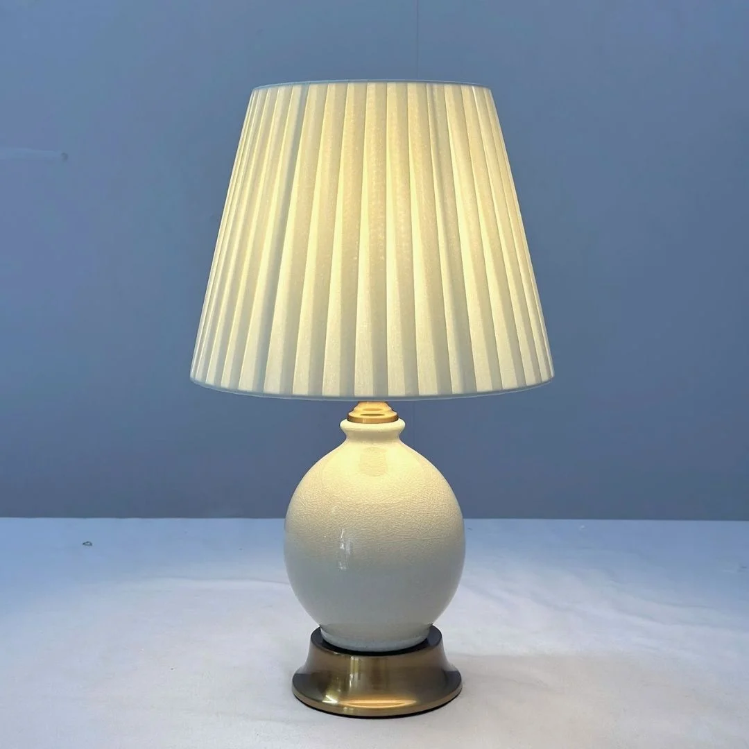 den-ban-db96-1 Đèn bàn DB96 1