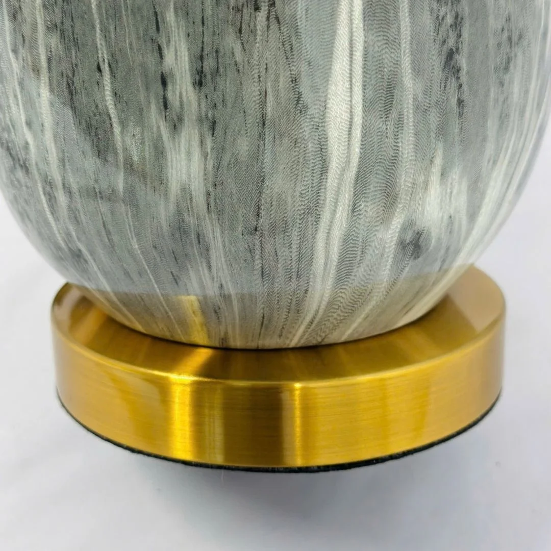 den-ban-db98-4 Đèn bàn DB98 4