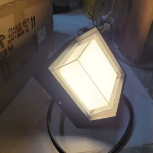 Đèn Tường VNT2232 2