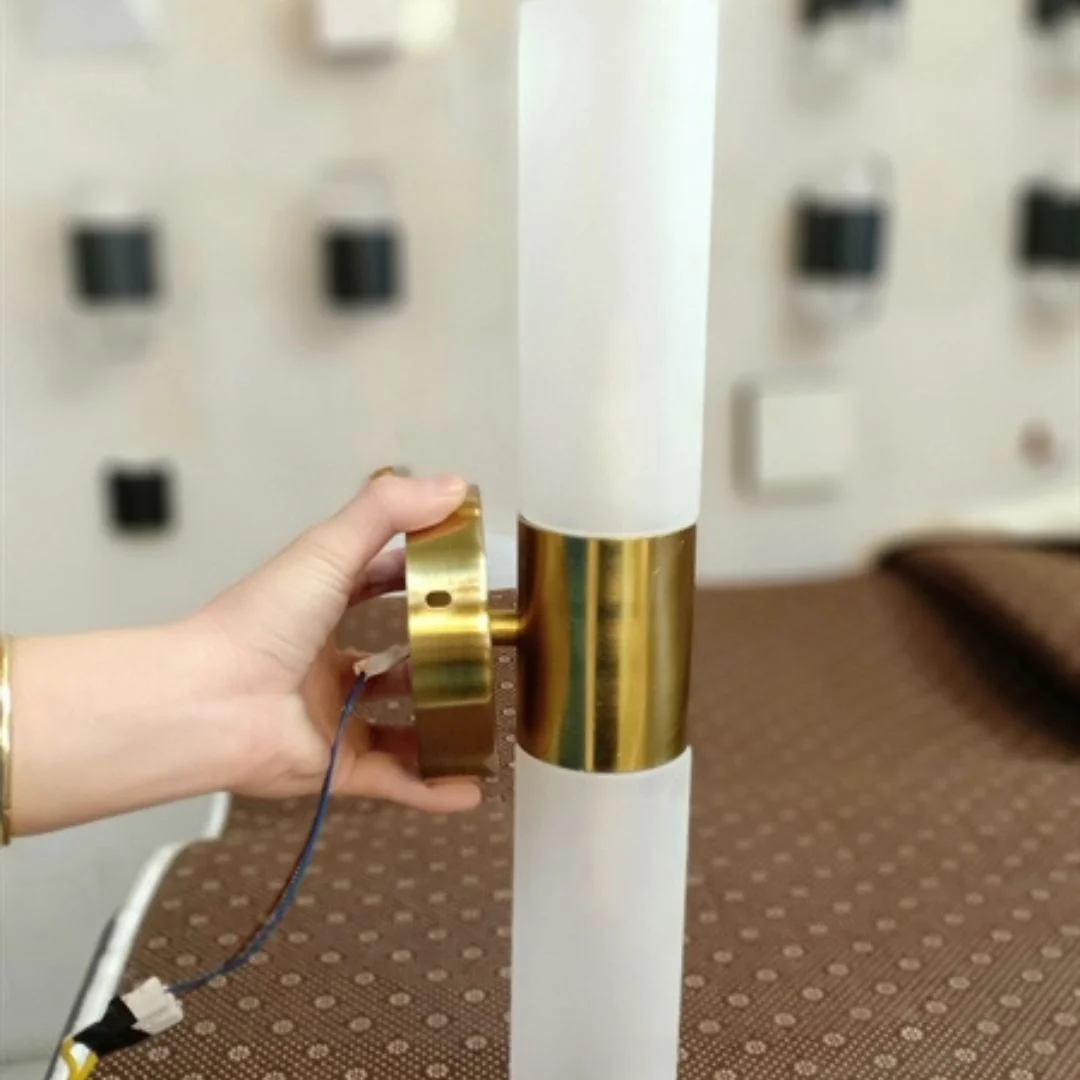 den-tuong-thiet-ke-vk106-9 Đèn Tường Thiết Kế VK106VANG