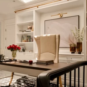 Đèn Rọi Tranh RT5691 - đèn chiếu tranh cao cấp với thiết kế thanh dài tinh tế, ánh sáng LED dịu nhẹ giúp tôn lên vẻ đẹp của tranh treo tường và không gian nội thất.