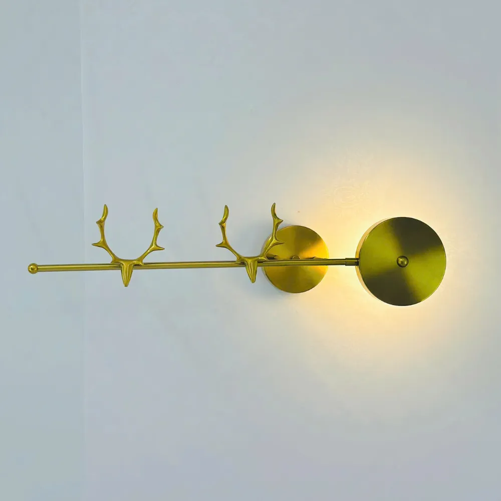 den-roi-tranh-vk111 (4) Đèn Tường Thiết Kế VK111 – Đèn Trang Trí Tường Giải Pháp Chiếu Sáng Nghệ Thuật Cho Không Gian Hiện Đại