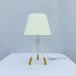 Đèn Bàn DB3032TRANG 20