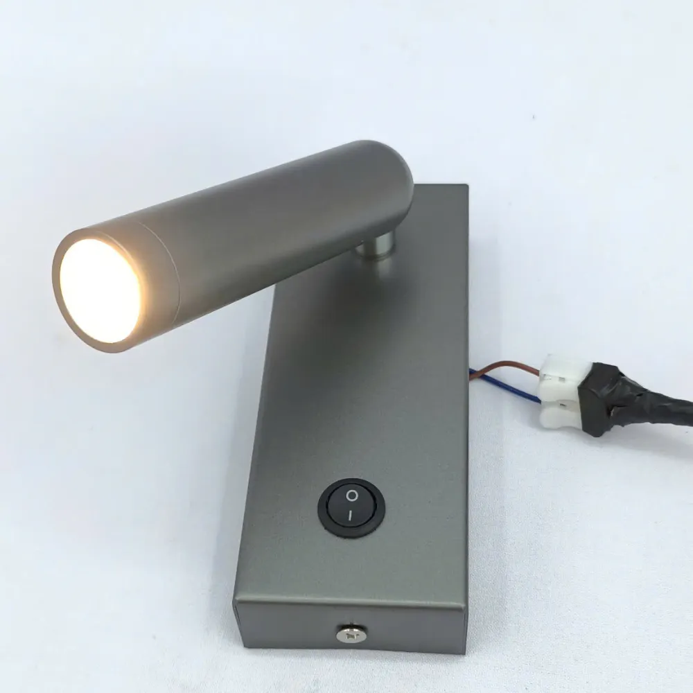 den-roi-tranh-vrt22 (2) Đèn Rọi Tranh VRT22 nhỏ gọn, đèn rọi tranh, đèn rọi gương LED 3000K tinh tế phù hợp chiếu tranh và trang trí nội thất.