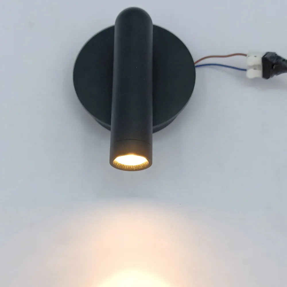 den-roi-tranh-vrt22 (4) Đèn Rọi Tranh VRT22 nhỏ gọn, đèn rọi tranh, đèn rọi gương LED 3000K tinh tế phù hợp chiếu tranh và trang trí nội thất.